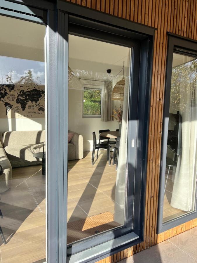 Vakantiehuisje Zeegeluk Vlakbij De Kust Sint Maartensvlotbrug Buitenkant foto
