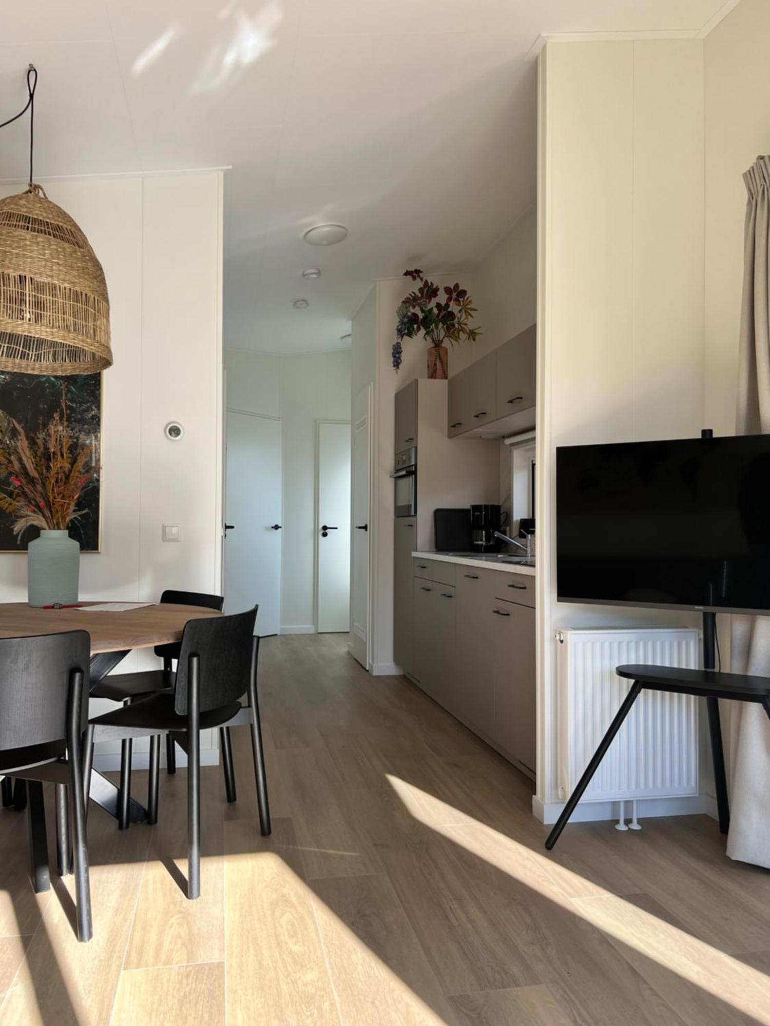 Vakantiehuisje Zeegeluk Vlakbij De Kust Sint Maartensvlotbrug Buitenkant foto